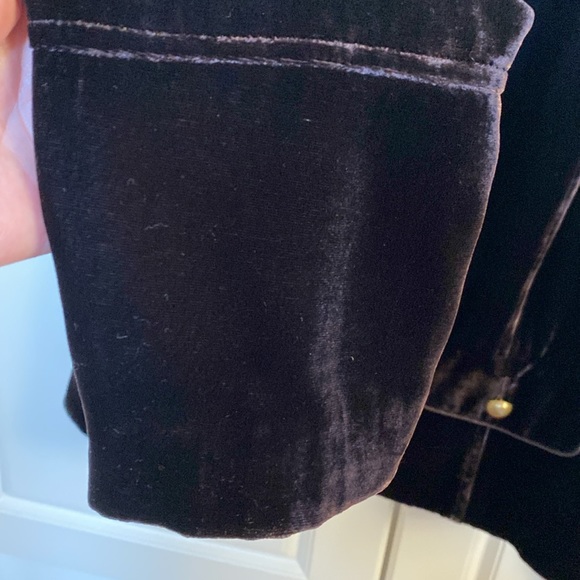 STUNNING VELVET DARK BROWN BLAZER BY PASSPORT . - Picture 7 of 15